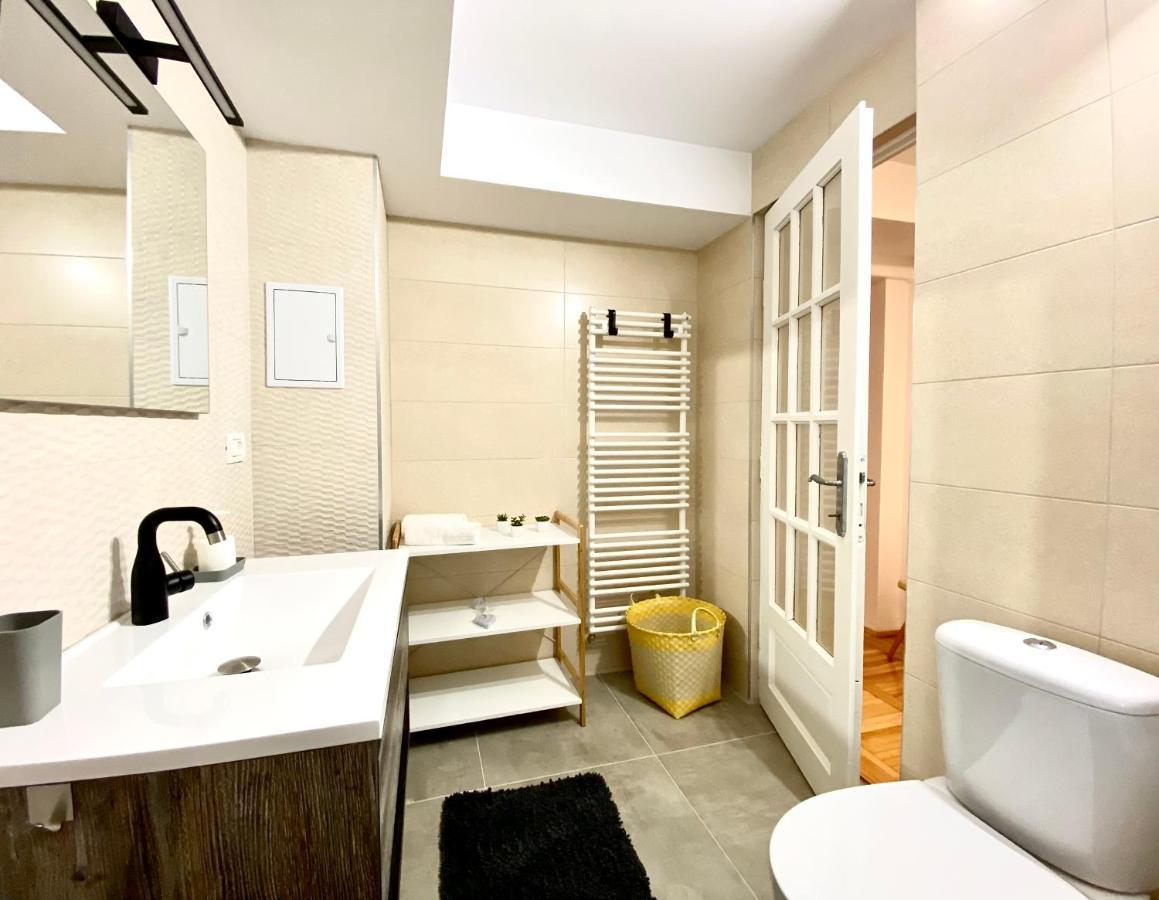 Appartement Bârlog à Braşov Extérieur photo