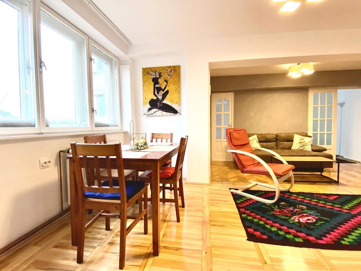 Appartement Bârlog à Braşov Extérieur photo